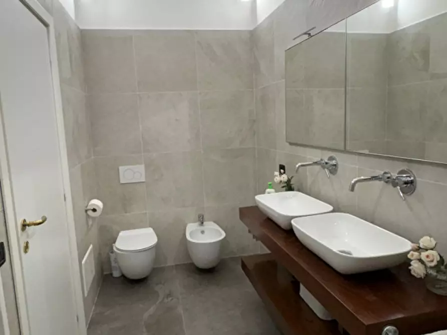 Immagine 45 di Appartamento in vendita  in Via Braccio Martello 63 a Lecce