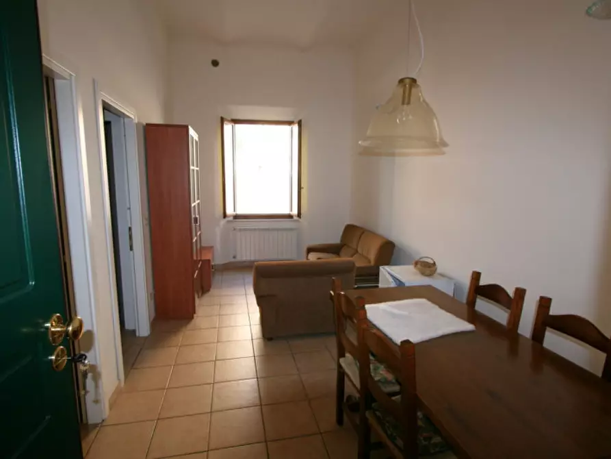 Immagine 1 di Appartamento in vendita  a Sinalunga