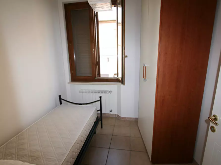 Immagine 5 di Appartamento in vendita  a Sinalunga