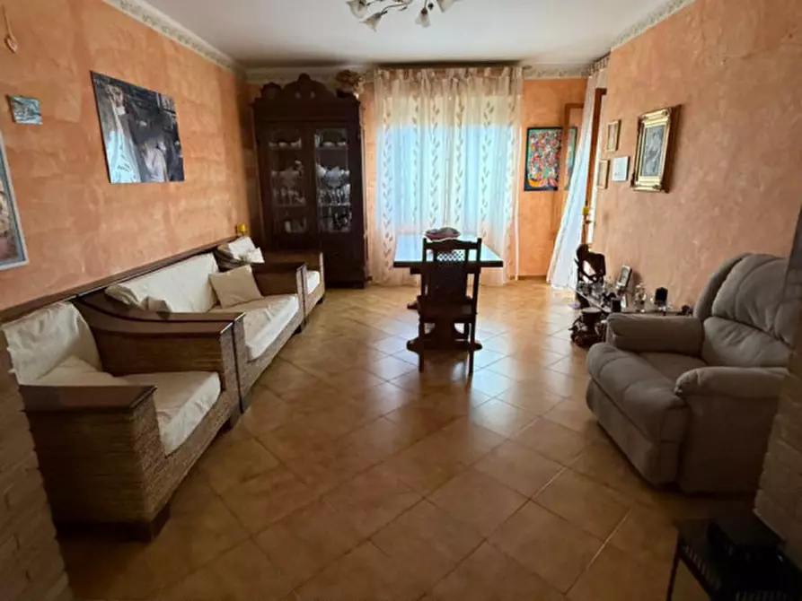 Immagine 2 di Appartamento in vendita  a Sinalunga