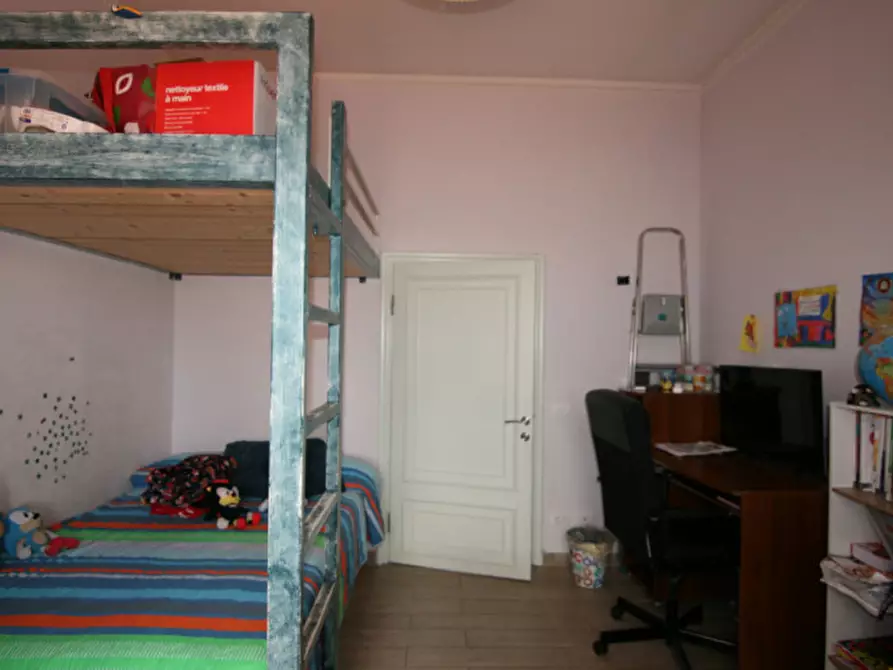 Immagine 11 di Appartamento in vendita  a Asciano