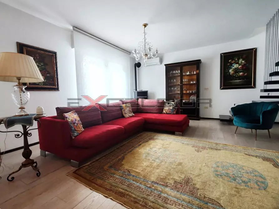 Immagine 2 di Villa in vendita  in Cavarzere, via G. Matteotti, 20 bis a Cavarzere