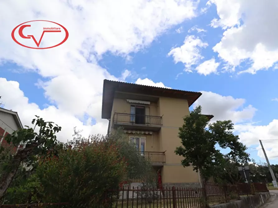Immagine 2 di Villetta a schiera in vendita  in Via San Donato a Bucine