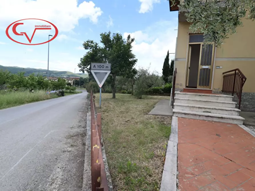 Immagine 4 di Villetta a schiera in vendita  in Via San Donato a Bucine