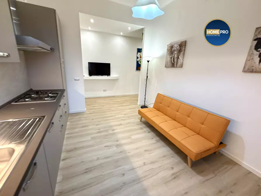Immagine 20 di Appartamento in vendita  in Viale Furio Camillo a Roma