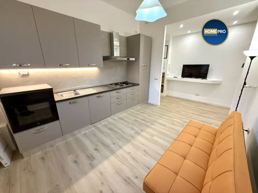 Immagine 21 di Appartamento in vendita  in Viale Furio Camillo a Roma