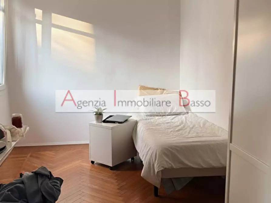 Immagine 6 di Palazzo in vendita  in RIVIERA SAN BENEDETTO a Padova