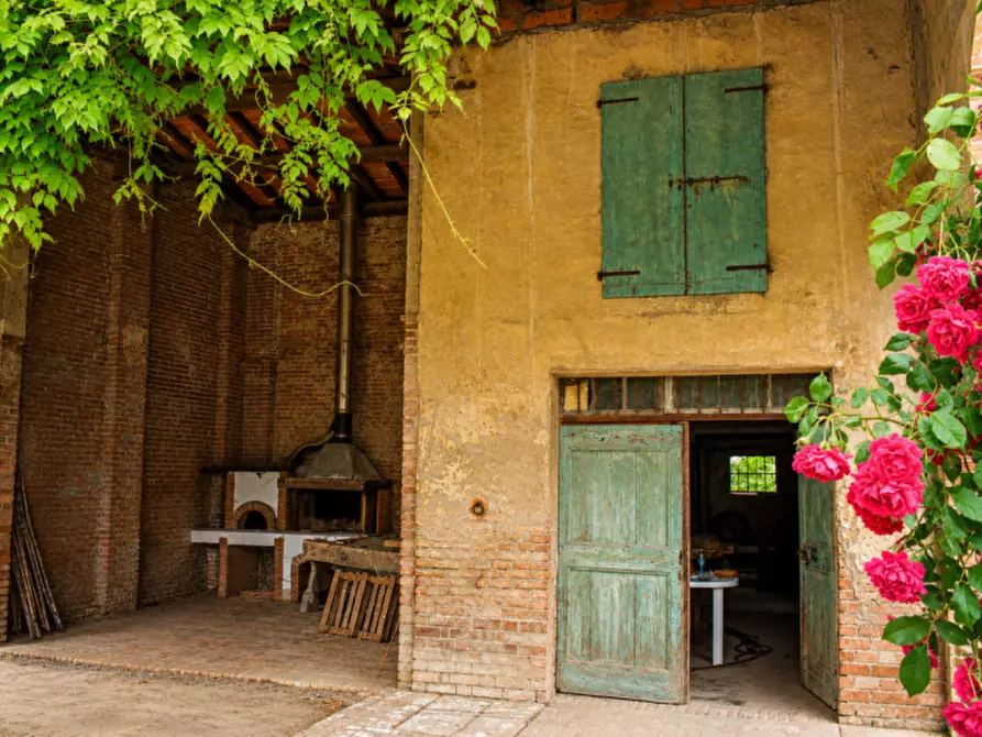 Immagine 6 di Rustico / casale in vendita  in via Mastro Achille a Sissa Trecasali