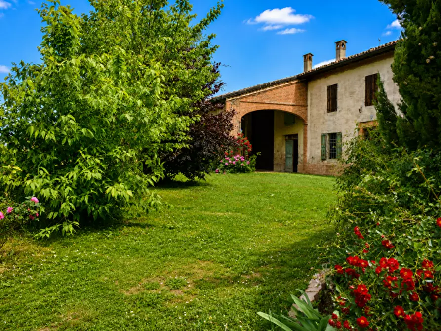Immagine 46 di Rustico / casale in vendita  in via Mastro Achille a Sissa Trecasali