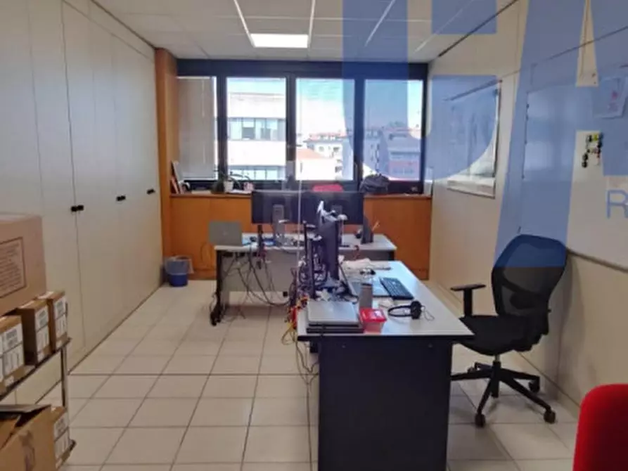 Immagine 11 di Ufficio in affitto  in VIA BURONA a Vimodrone