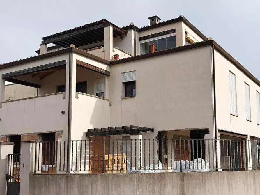 Immagine 2 di Ufficio in vendita  in Via Generale Tosciri, Tortolì OG, Italia a Tortolì