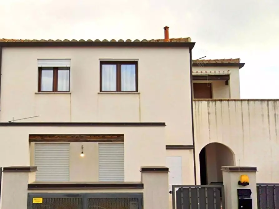 Immagine 1 di Appartamento in vendita  in Via Generale Tosciri, Tortolì OG, Italia a Tortolì