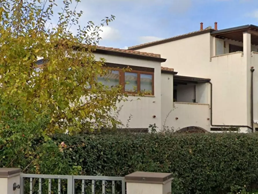 Immagine 3 di Appartamento in vendita  in Via Generale Tosciri, Tortolì OG, Italia a Tortolì