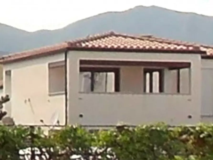 Immagine 5 di Appartamento in vendita  in Via Generale Tosciri, Tortolì OG, Italia a Tortolì
