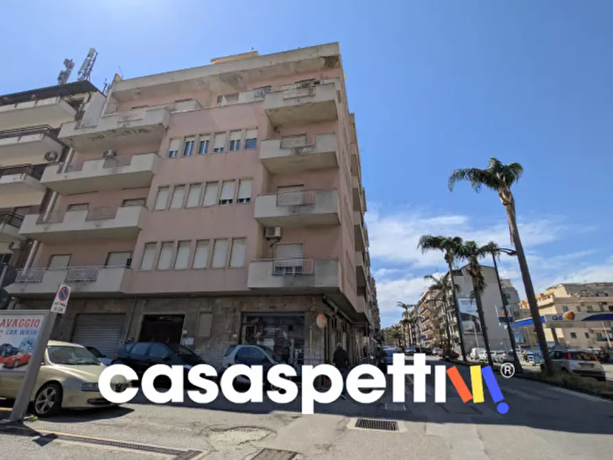 Immagine 2 di Appartamento in vendita  in Viale Aldo Moro a Reggio Di Calabria