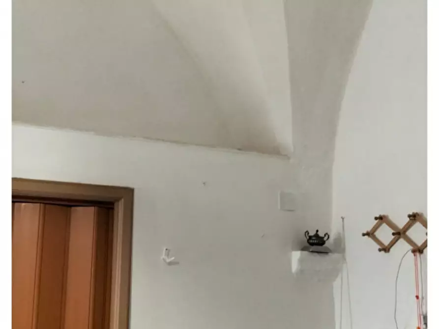 Immagine 11 di Casa indipendente in vendita  in Via Principalli a Ceglie Messapico