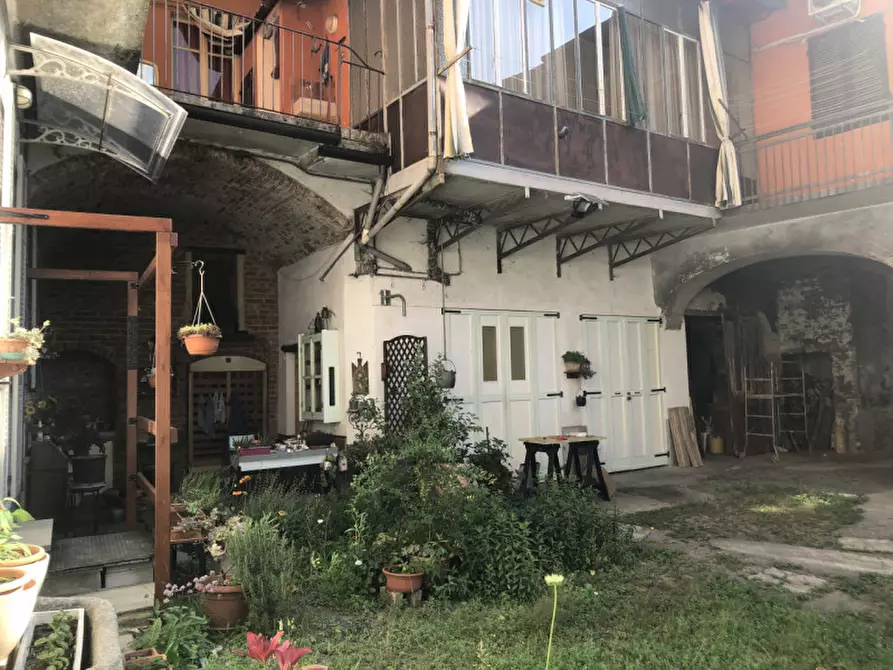 Immagine 3 di Palazzo in vendita  in Via Rufino Aliora 24 a Casale Monferrato