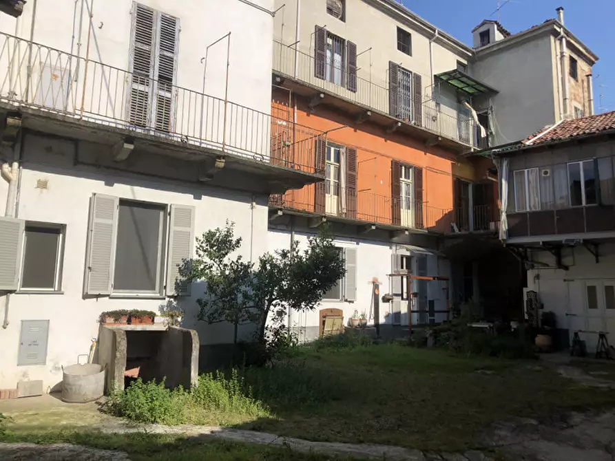 Immagine 4 di Palazzo in vendita  in Via Rufino Aliora 24 a Casale Monferrato