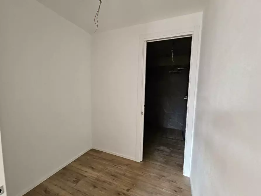 Immagine 38 di Appartamento in vendita  in via  Vigonovese 400 a Padova