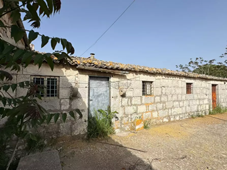 Immagine 15 di Casa indipendente in vendita  in CONTRADA TORRAZZA a Ragusa