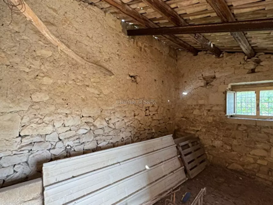 Immagine 24 di Casa indipendente in vendita  in CONTRADA TORRAZZA a Ragusa