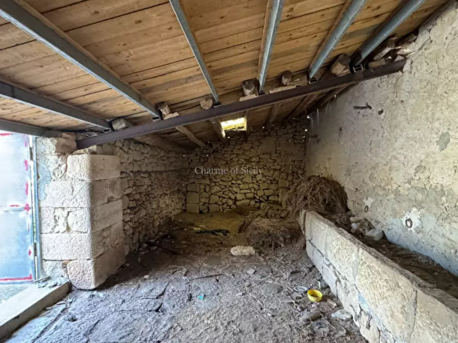 Immagine 28 di Casa indipendente in vendita  in CONTRADA TORRAZZA a Ragusa