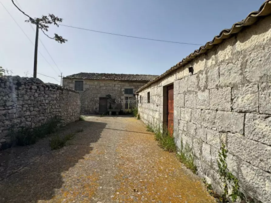 Immagine 30 di Casa indipendente in vendita  in CONTRADA TORRAZZA a Ragusa