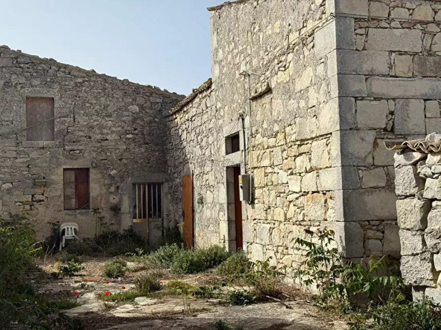Immagine 52 di Casa indipendente in vendita  in CONTRADA TORRAZZA a Ragusa
