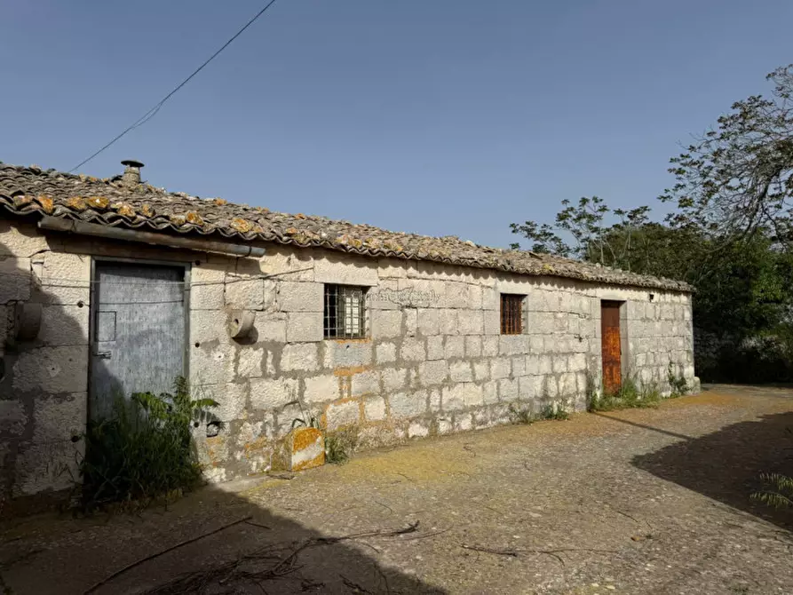 Immagine 54 di Casa indipendente in vendita  in CONTRADA TORRAZZA a Ragusa