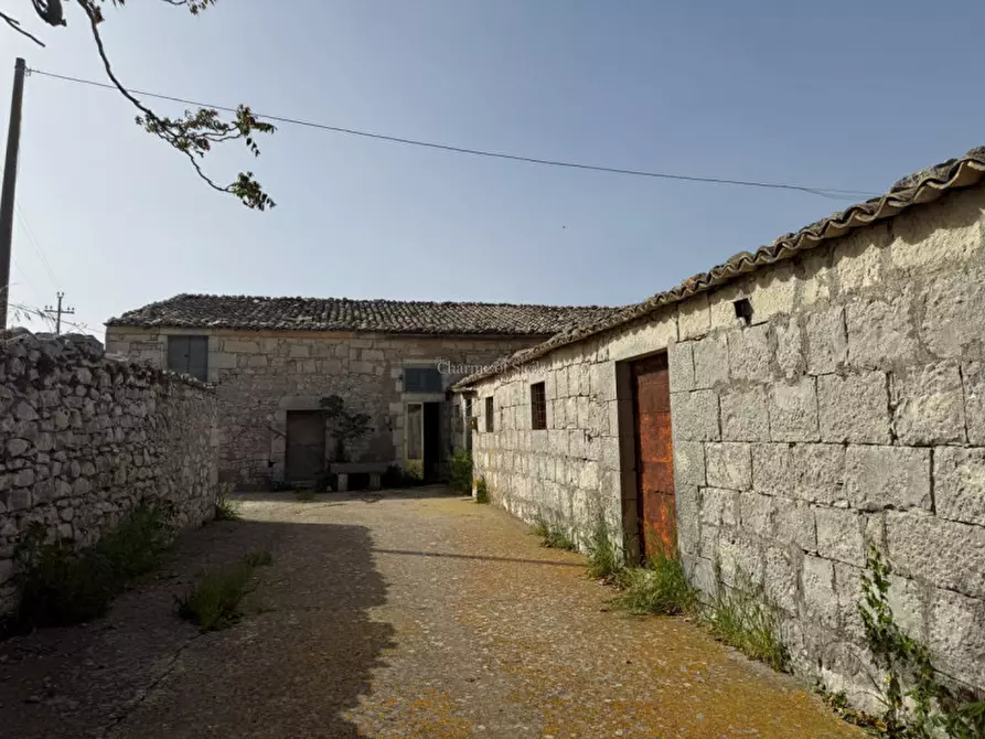 Immagine 59 di Casa indipendente in vendita  in CONTRADA TORRAZZA a Ragusa