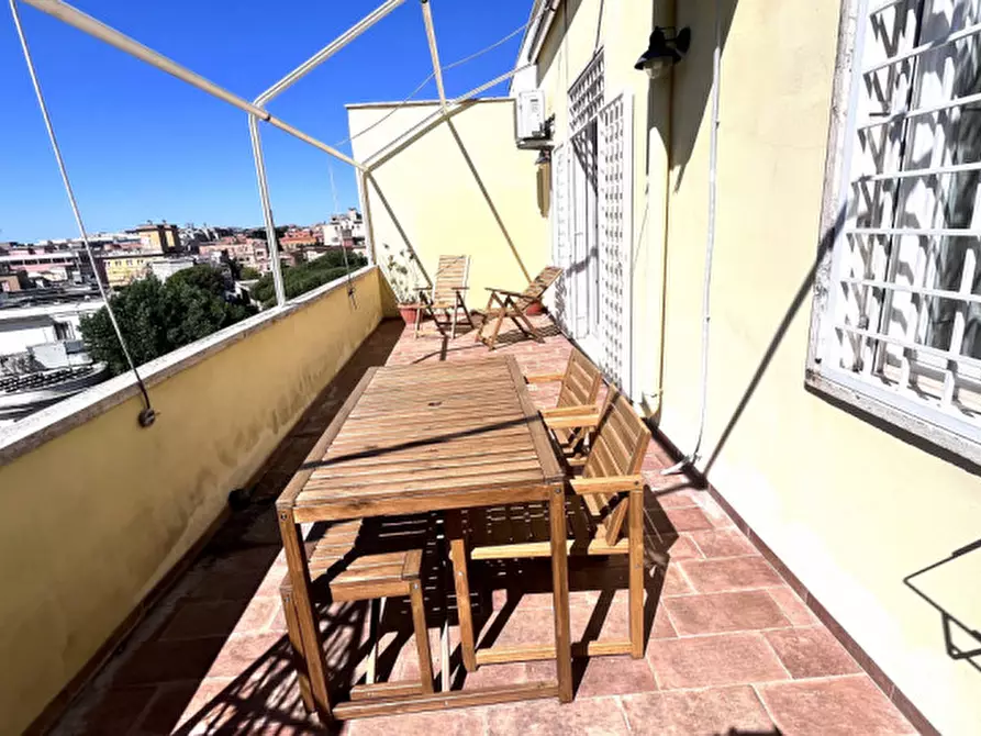 Immagine 22 di Appartamento in affitto  in Via Michelangelo Poggioli a Roma