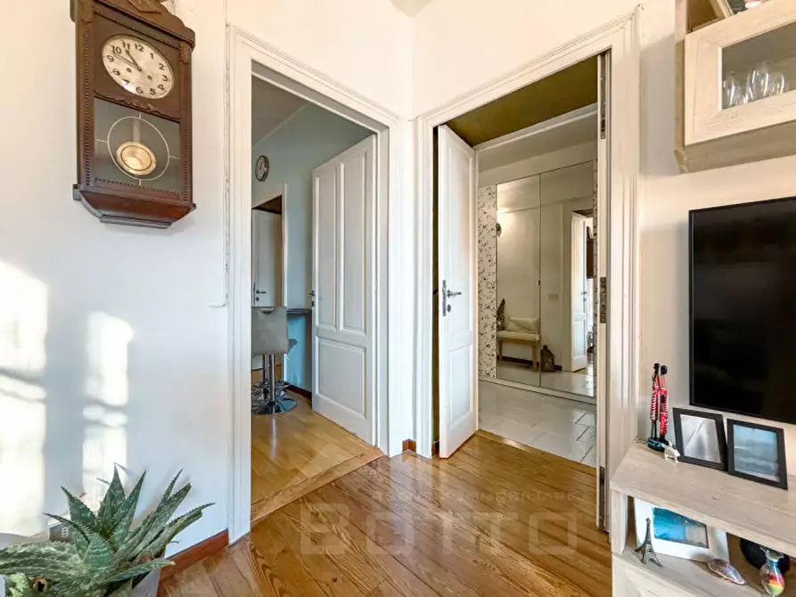 Immagine 11 di Appartamento in vendita  in Via Lungo Lago Gramsci ,29 a Omegna