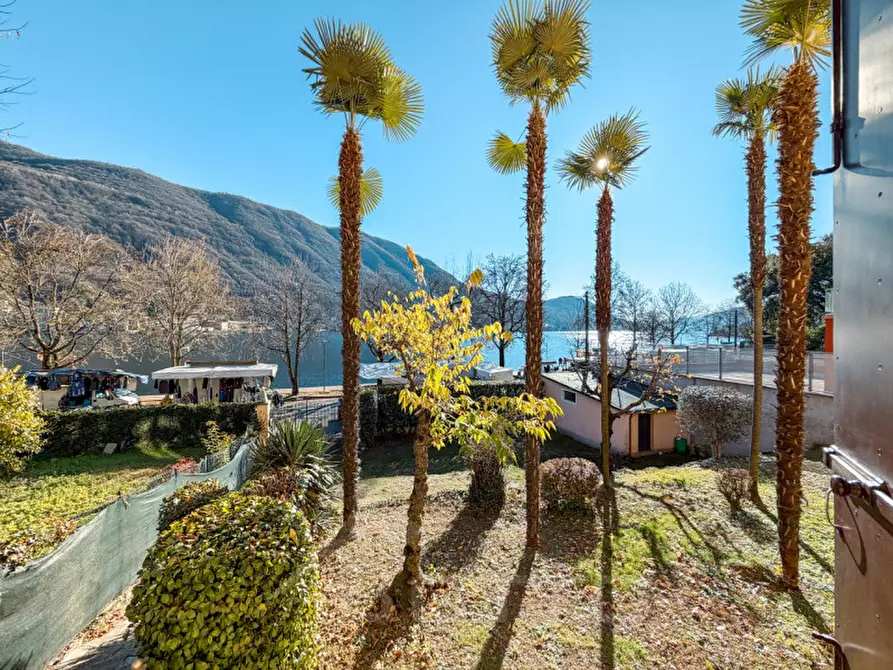 Immagine 26 di Appartamento in vendita  in Via Lungo Lago Gramsci ,29 a Omegna