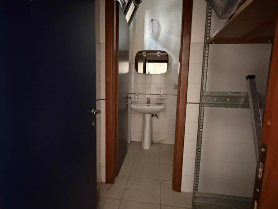 Immagine 24 di Capannone industriale in vendita  a Perugia