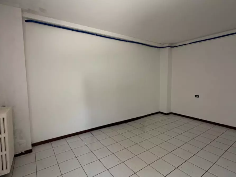 Immagine 48 di Capannone industriale in vendita  a Perugia