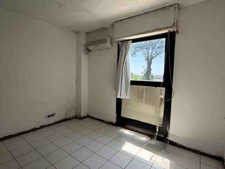 Immagine 49 di Capannone industriale in vendita  a Perugia