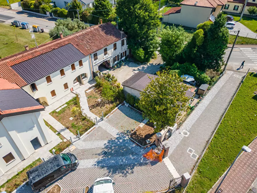 Immagine 4 di Casa trifamiliare in vendita  in Via Monsignor Giovanni Fortin a Padova