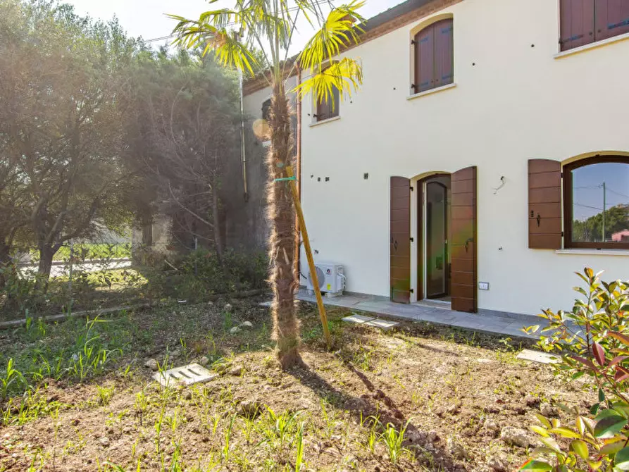 Immagine 26 di Casa trifamiliare in vendita  in Via Monsignor Giovanni Fortin a Padova