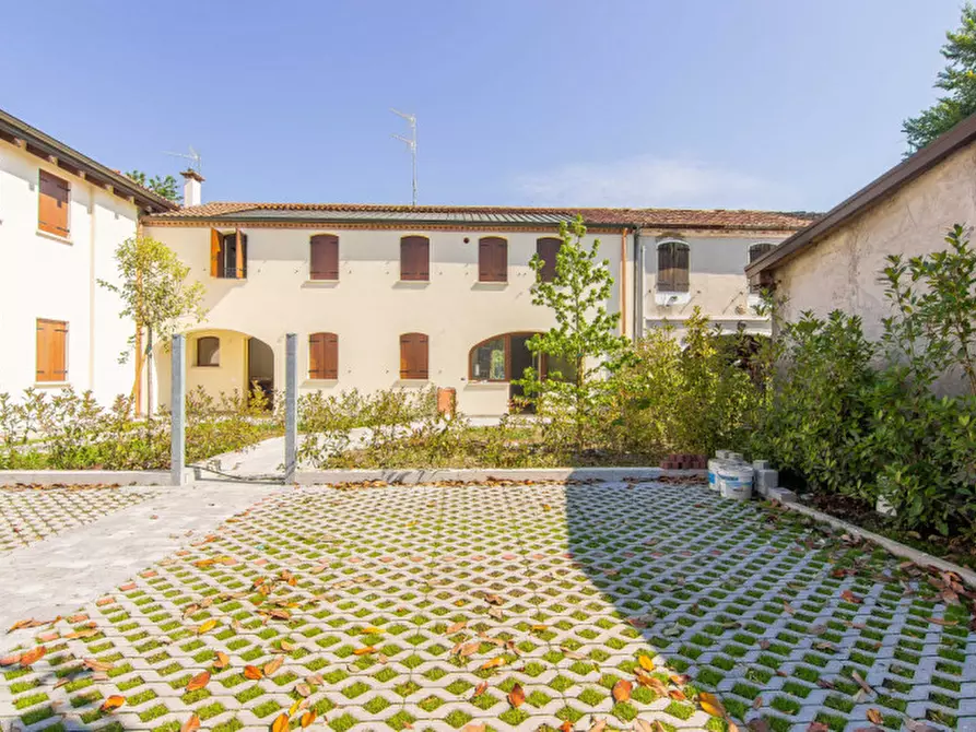 Immagine 31 di Casa trifamiliare in vendita  in Via Monsignor Giovanni Fortin a Padova