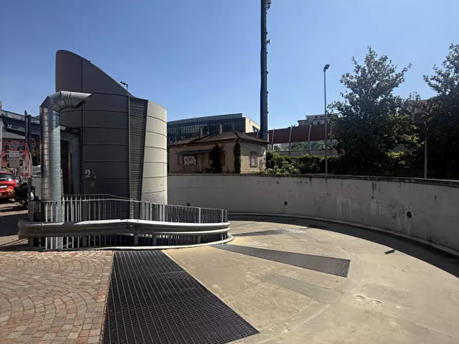 Immagine 3 di Garage in vendita  in Piazza Ezio Mosna a Trento