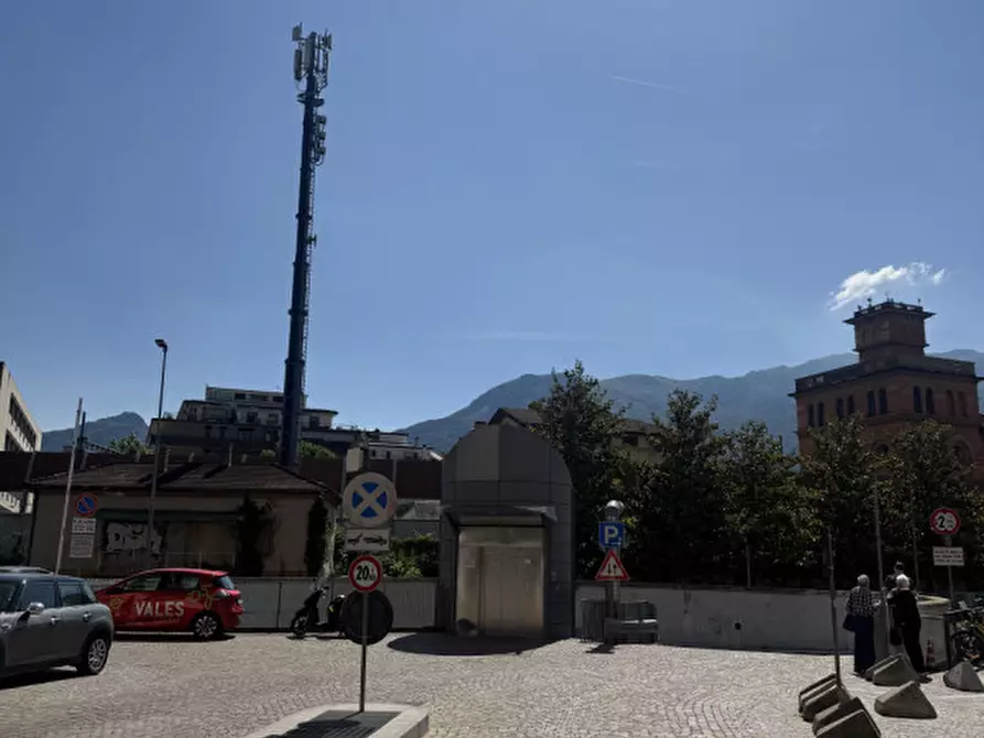 Immagine 4 di Garage in vendita  in Piazza Ezio Mosna a Trento