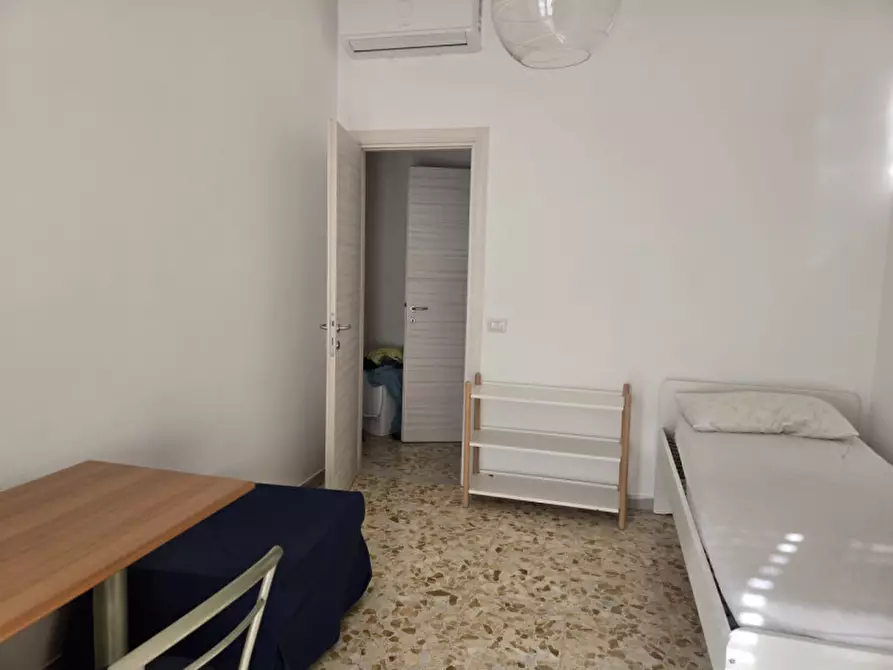 Immagine 2 di Camera in affitto  in via della pineta sacchetti a Roma