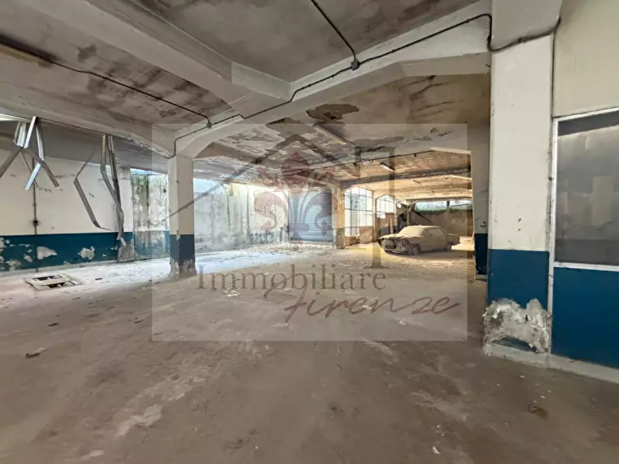 Immagine 1 di Garage in vendita  in Via Orazio Vecchi a Firenze