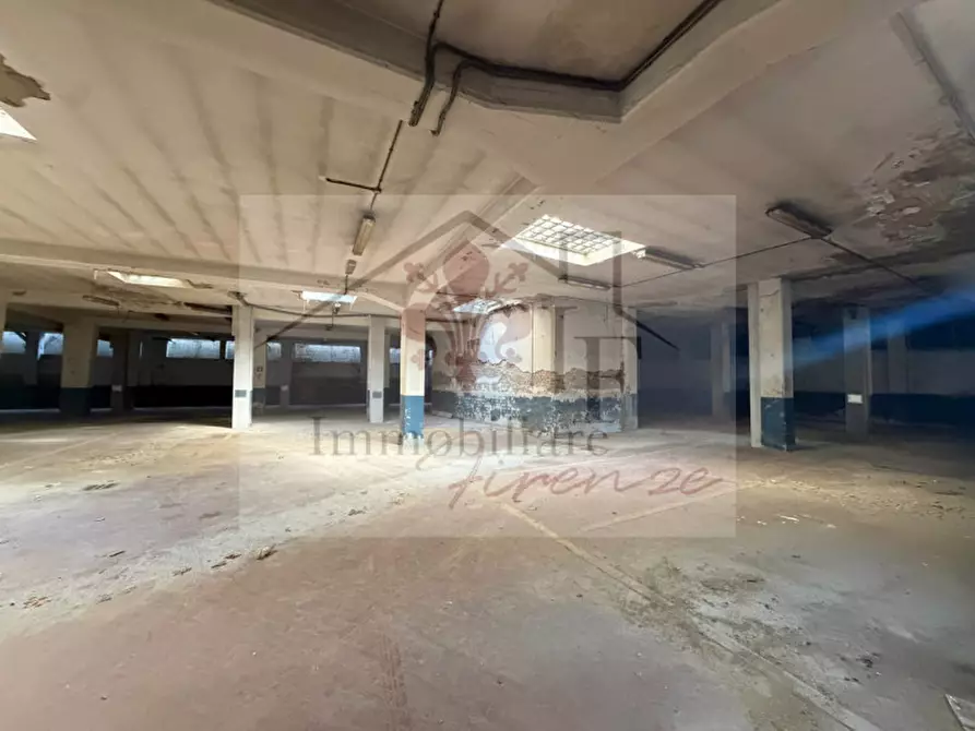 Immagine 4 di Garage in vendita  in Via Orazio Vecchi a Firenze