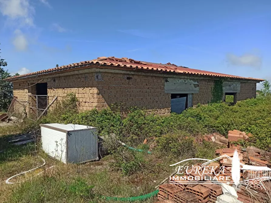 Immagine 3 di Magazzino in vendita  in Parrano a Parrano