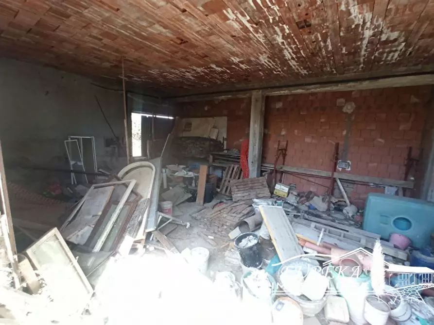 Immagine 6 di Magazzino in vendita  in Parrano a Parrano