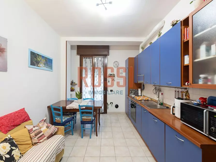 Immagine 6 di Appartamento in vendita  in VIA AGNESI a Monza
