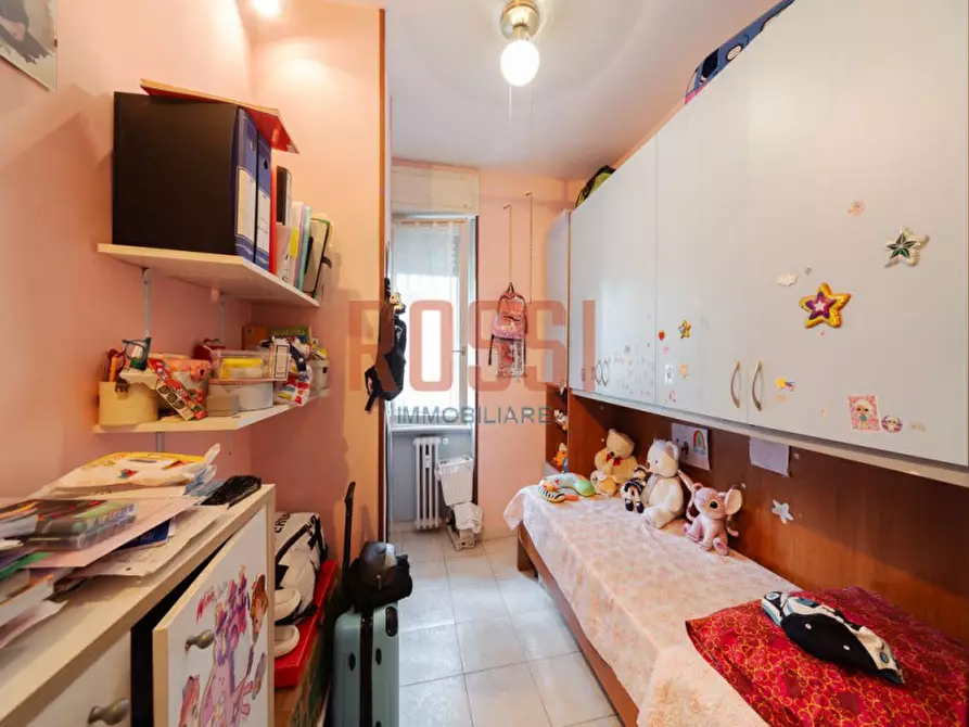 Immagine 10 di Appartamento in vendita  in VIA AGNESI a Monza