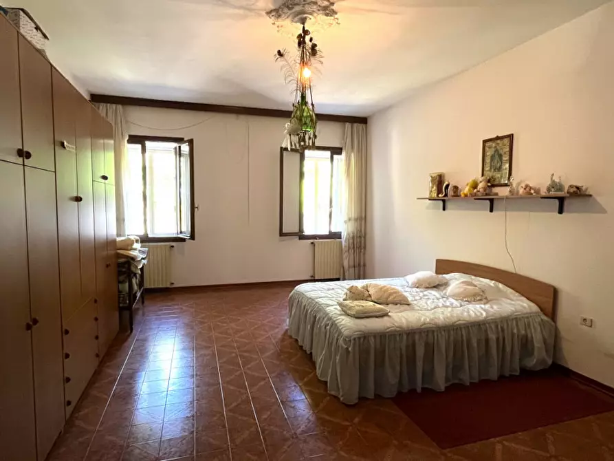 Immagine 10 di Casa indipendente in vendita  in Via Termine a Campiglia Dei Berici