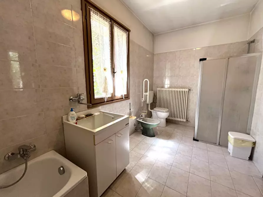 Immagine 17 di Casa indipendente in vendita  in Via Termine a Campiglia Dei Berici